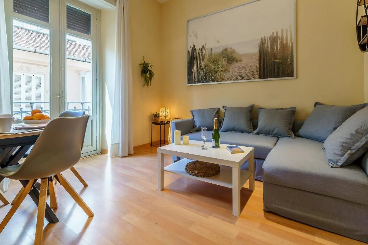 Bright Two-Bedroom Apartment In The Historic Center Màlaga 0*,  Španělsko